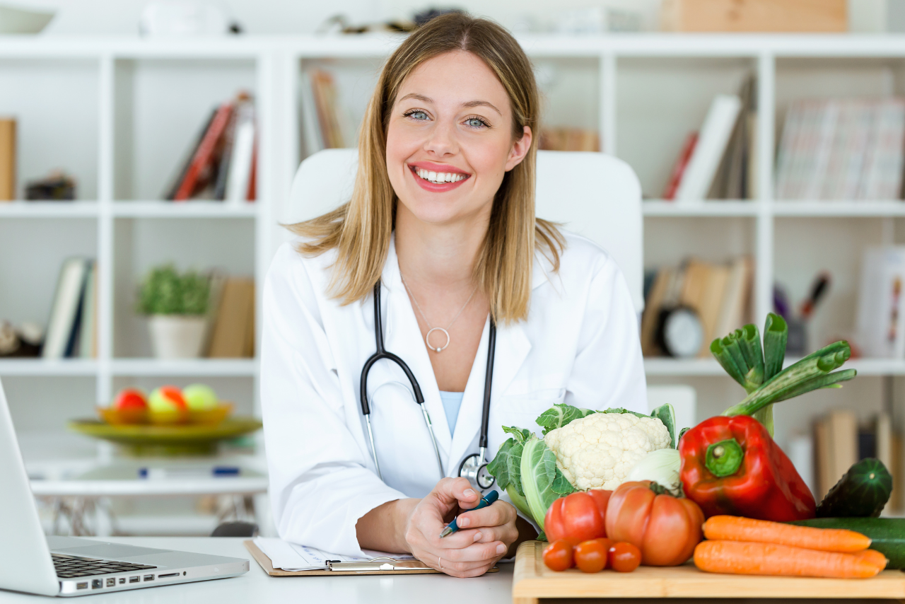 nutritionist discussing top 10 foods for mental health